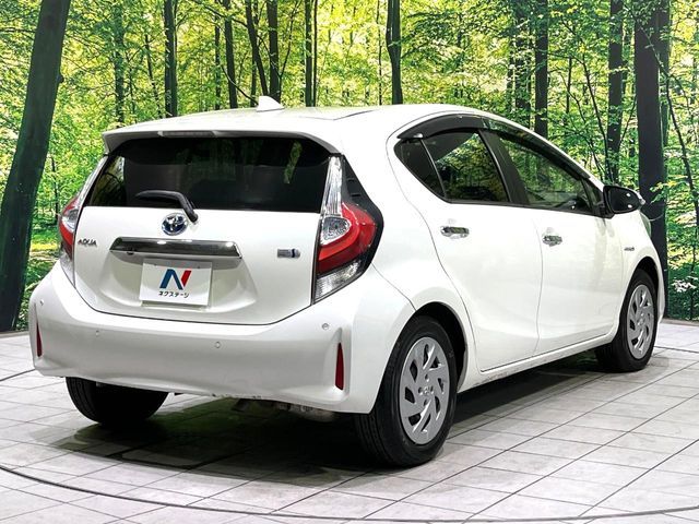 TOYOTA AQUA 2019 Image 31