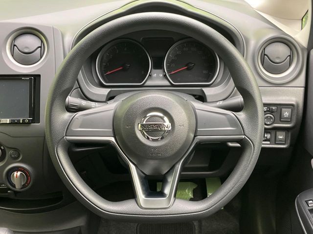 NISSAN NOTE 2018 Image 31