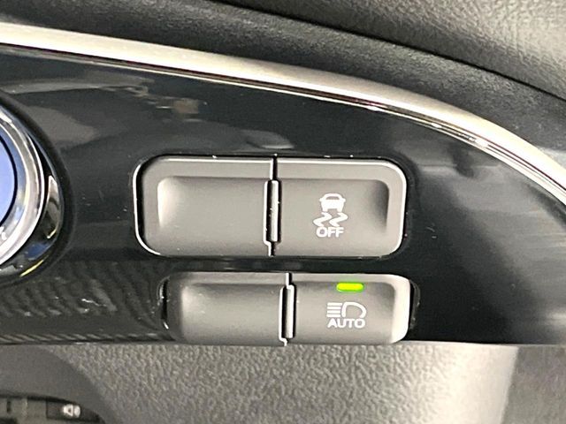 TOYOTA PRIUS 2016 Image 31