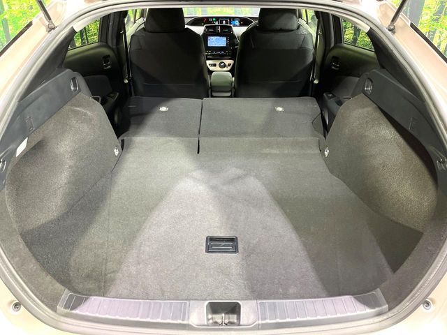 TOYOTA PRIUS 2016 Image 31