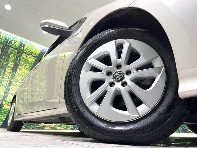 TOYOTA PRIUS 2016 Image 31