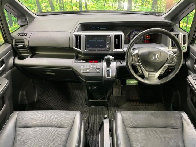 HONDA STEPWAGON SPADA 2012 Image 31