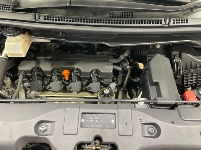 HONDA STEPWAGON SPADA 2012 Image 31