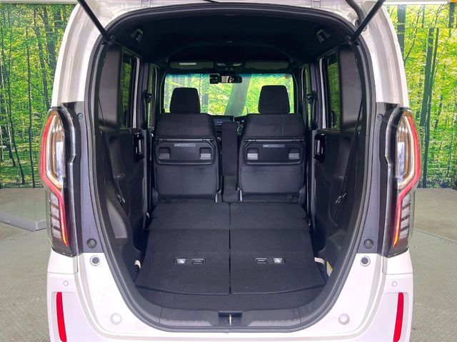 HONDA N BOX CUSTOM 2020 Image 31