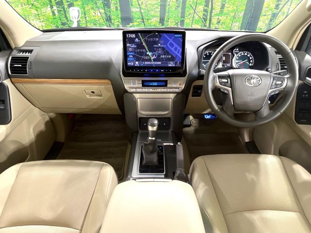 TOYOTA LANDCRUISER PRADO 2023 Image 31