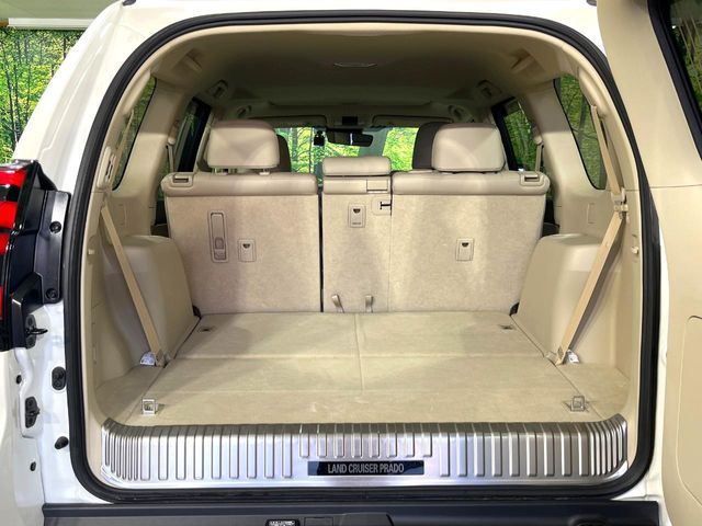 TOYOTA LANDCRUISER PRADO 2023 Image 31