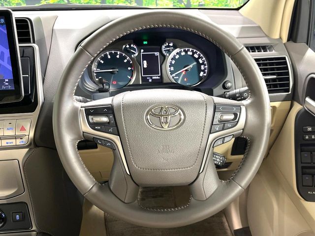 TOYOTA LANDCRUISER PRADO 2023 Image 31