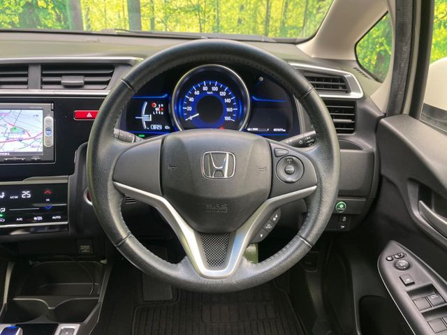 HONDA FIT HYBRID 2014 Image 31