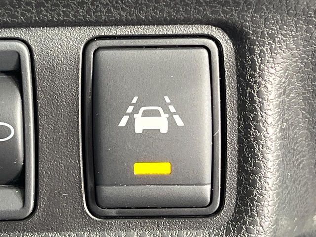 NISSAN NOTE 2016 Image 31