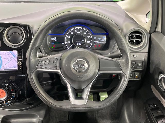 NISSAN NOTE 2016 Image 31