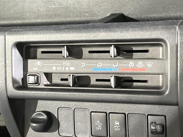 DAIHATSU HIJET TRUCK 2018 Image 31