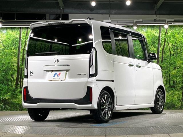 HONDA N BOX CUSTOM 2025 Image 31