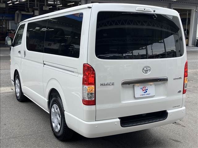 TOYOTA HIACE VAN 2WD 2025 Image 31
