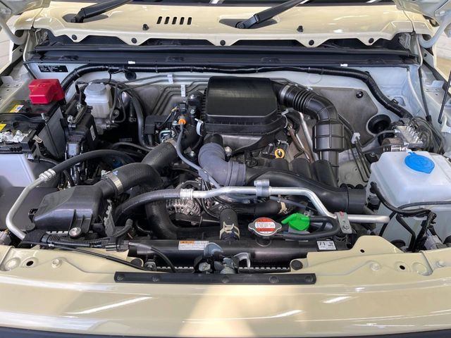 SUZUKI JIMNY 4WD 2025 Image 31