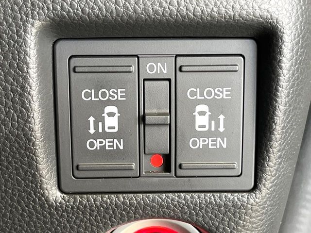 HONDA N BOX CUSTOM 2021 Image 31