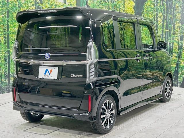 HONDA N BOX CUSTOM 2018 Image 31