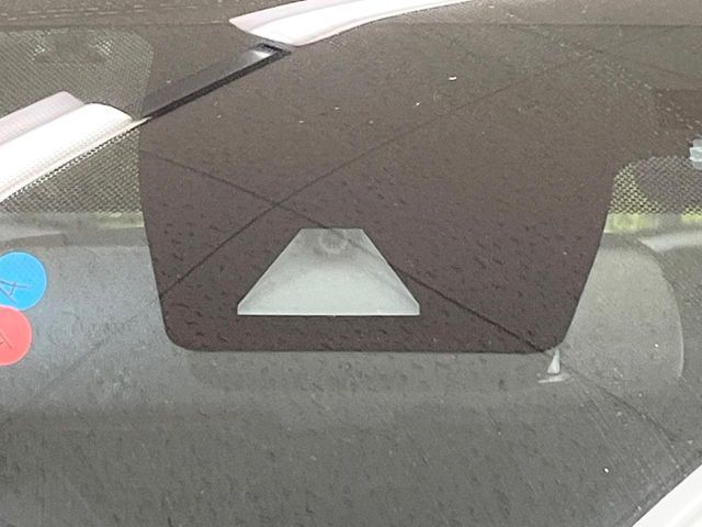 TOYOTA C-HR 2017 Image 31