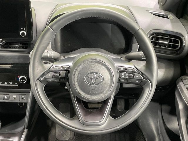 TOYOTA YARIS CROSS HYBRID 2025 Image 31