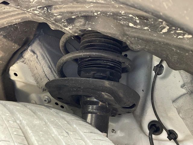 TOYOTA YARIS CROSS HYBRID 2025 Image 31