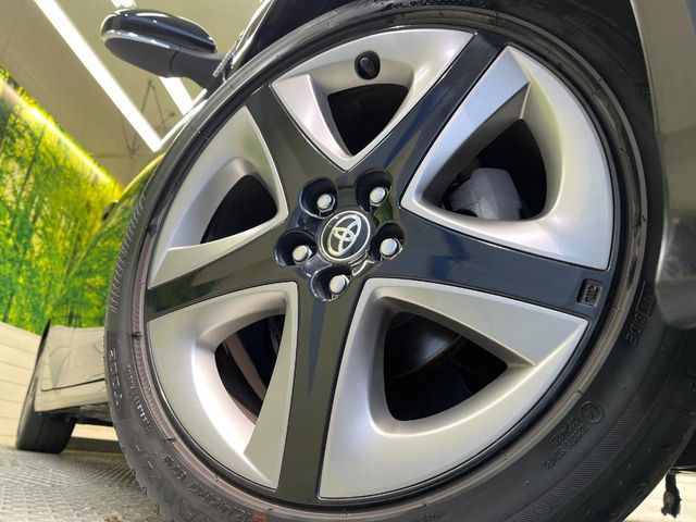 TOYOTA PRIUS 2019 Image 31