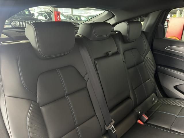 RENAULT ARKANA 2025 Image 31