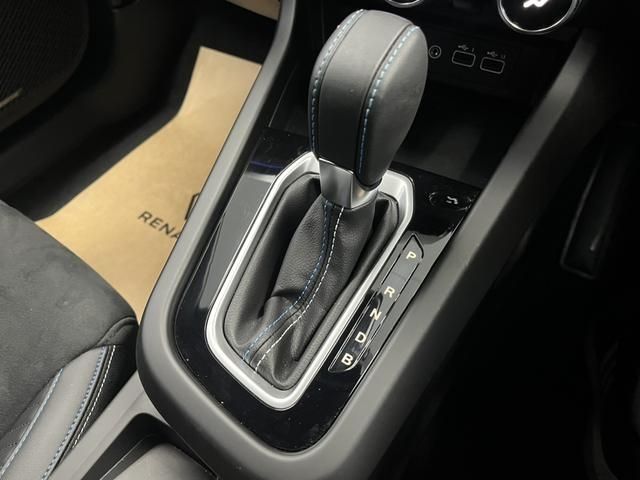 RENAULT ARKANA 2025 Image 31