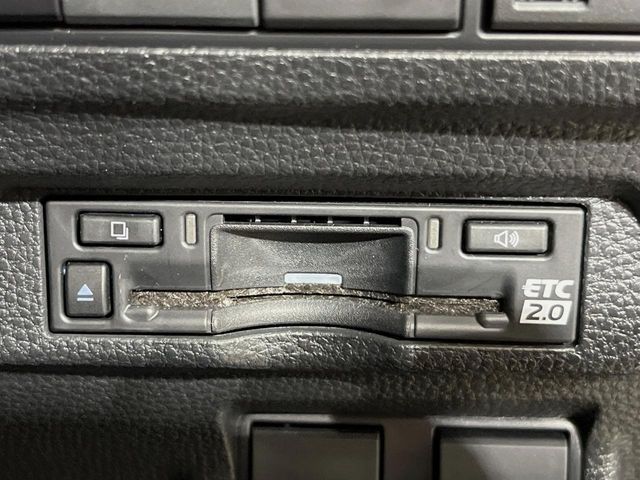 TOYOTA COROLLA CROSS HYBRID 2024 Image 31