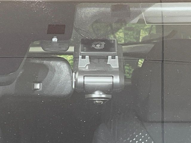 TOYOTA PRIUS 2016 Image 31