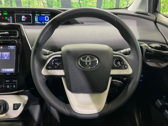 TOYOTA PRIUS 2016 Image 31