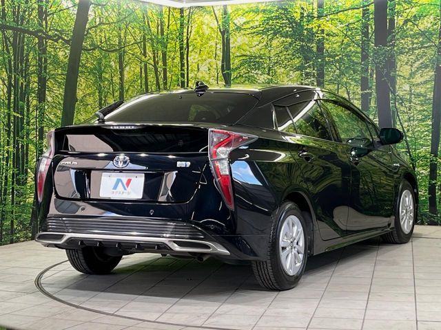 TOYOTA PRIUS 2016 Image 31