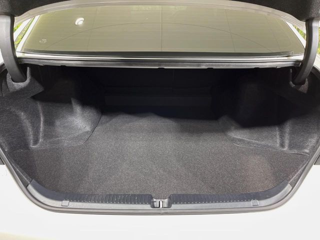 TOYOTA MARK X 2013 Image 31