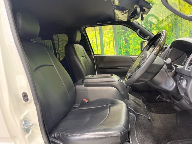 TOYOTA HIACE VAN 2WD 2020 Image 31