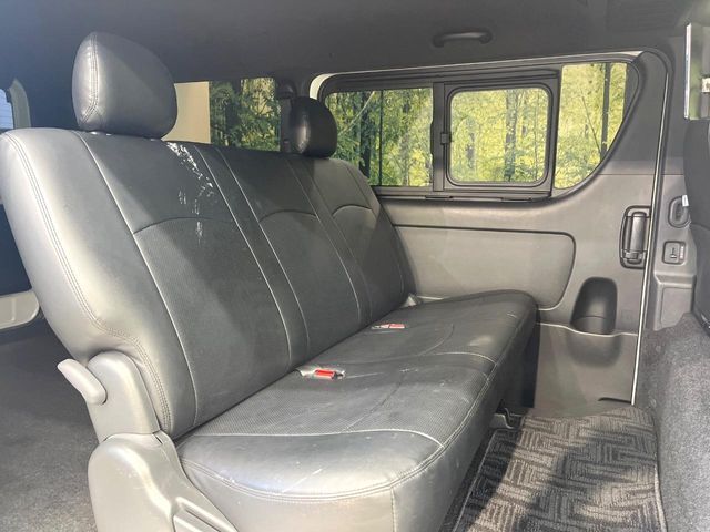 TOYOTA HIACE VAN 2WD 2020 Image 31