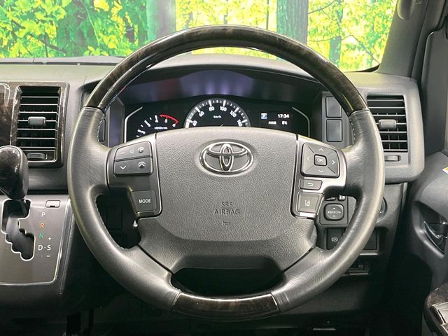 TOYOTA HIACE VAN 2WD 2020 Image 31