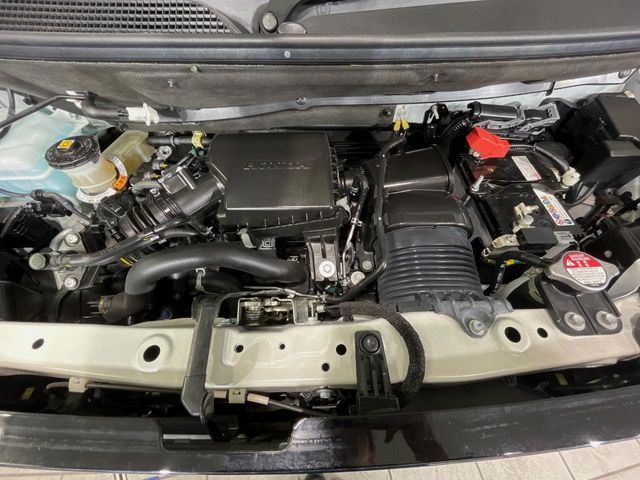 HONDA N BOX CUSTOM 2021 Image 31