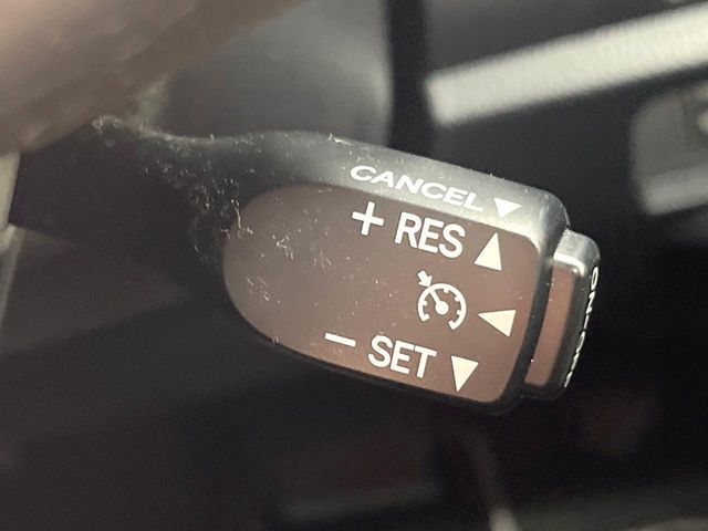 TOYOTA VOXY 2018 Image 31