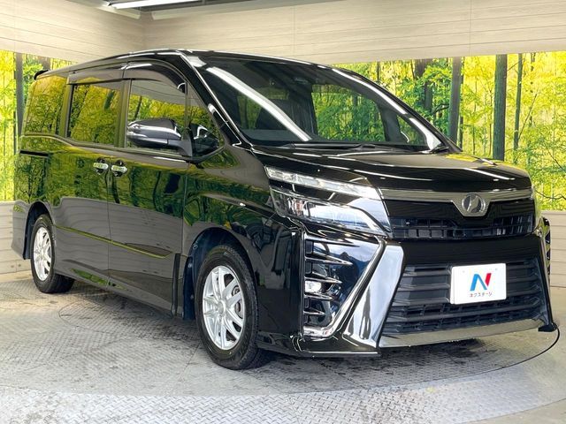 TOYOTA VOXY 2018 Image 31