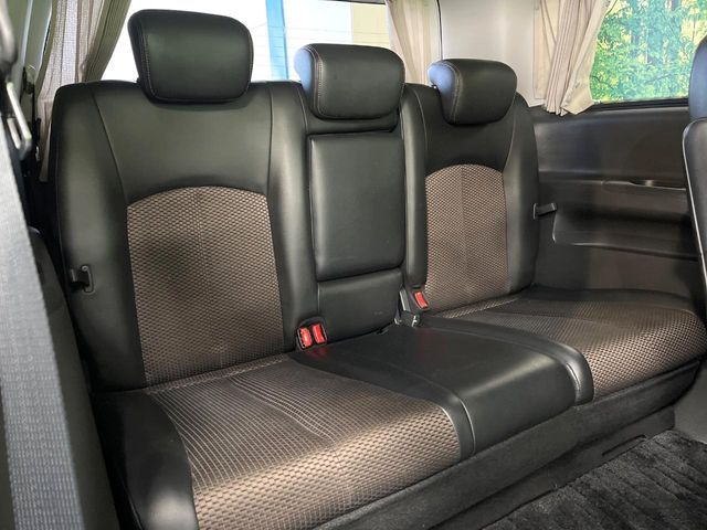 NISSAN ELGRAND 2011 Image 31