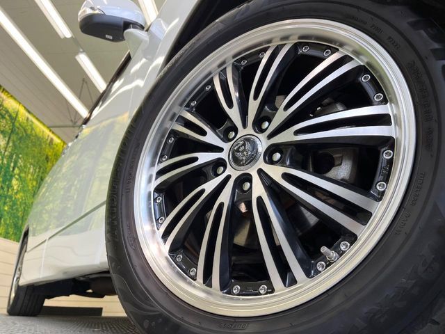 NISSAN ELGRAND 2011 Image 31