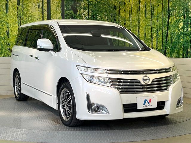 NISSAN ELGRAND 2011 Image 31