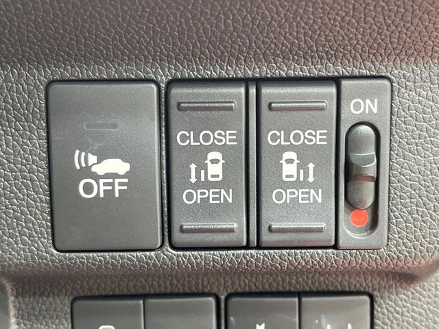 HONDA FREED HYBRID 2018 Image 31