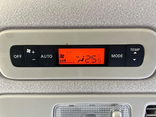 NISSAN SERENA  S-HYBRID 2015 Image 31