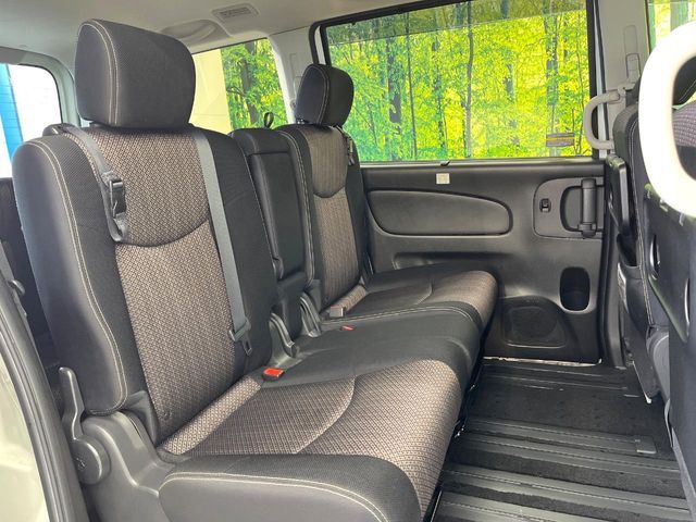 NISSAN SERENA  S-HYBRID 2015 Image 31