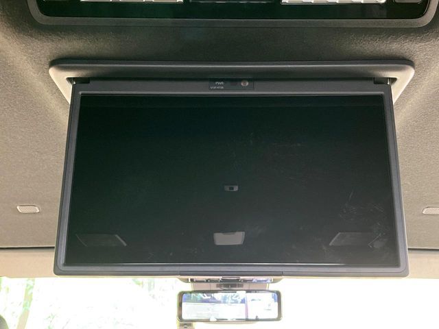 TOYOTA VOXY HYBRID 2025 Image 31