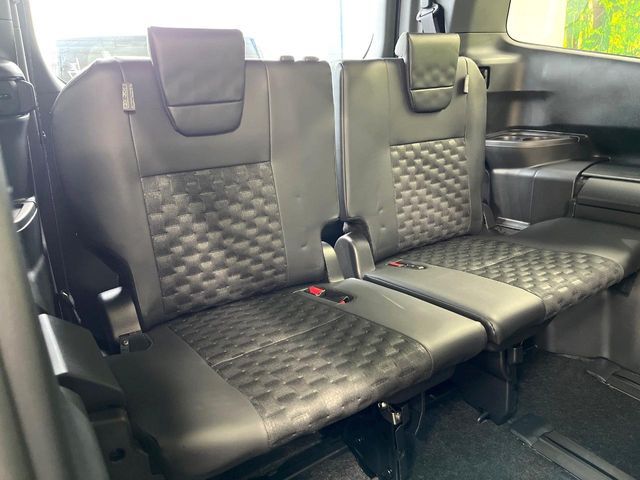 TOYOTA VOXY HYBRID 2025 Image 31