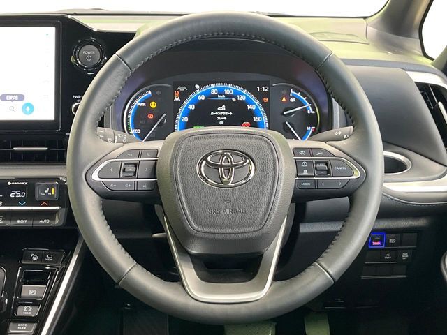 TOYOTA VOXY HYBRID 2025 Image 31