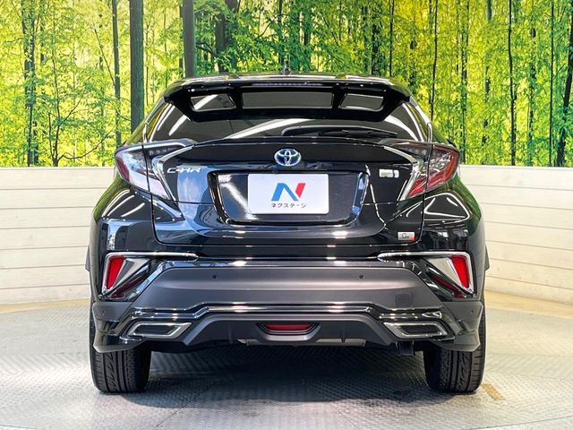 TOYOTA C-HR 2018 Image 31