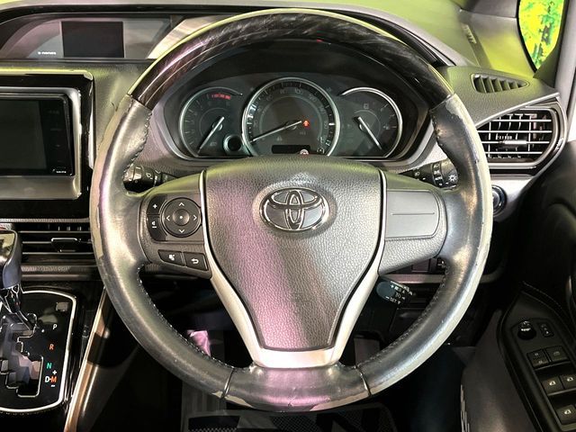 TOYOTA ESQUIRE 4WD 2017 Image 31