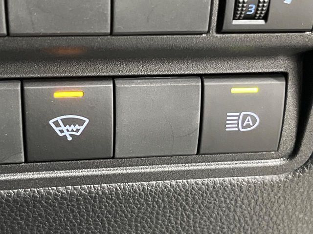 TOYOTA YARIS CROSS HYBRID 2022 Image 31