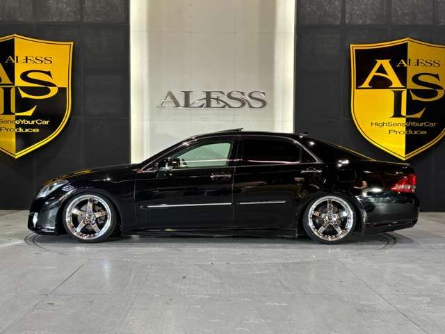 TOYOTA CROWN SEDAN 2009 Image 31